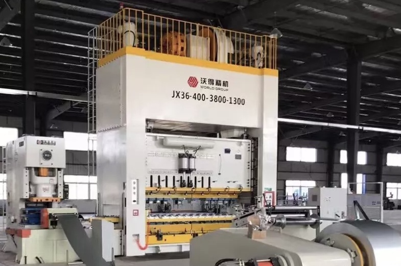 Crank Press dengan Feeder