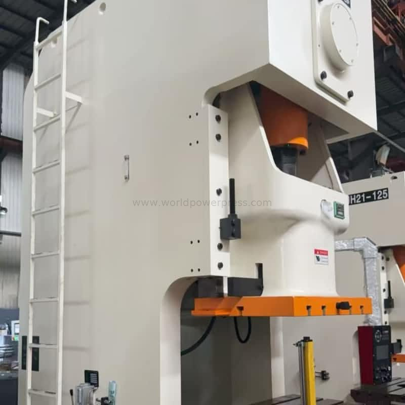 JH21-200 Kuasa Mekanikal Crank Jenis Mesin Tekan dengan klac pneUamtic
